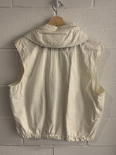 Load image into Gallery viewer, 90s polo Vest
